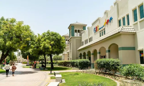 global-banking-school-gbs-dubai-3