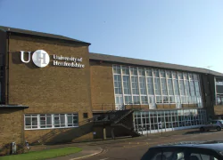 University of Hertfordshire uni-name